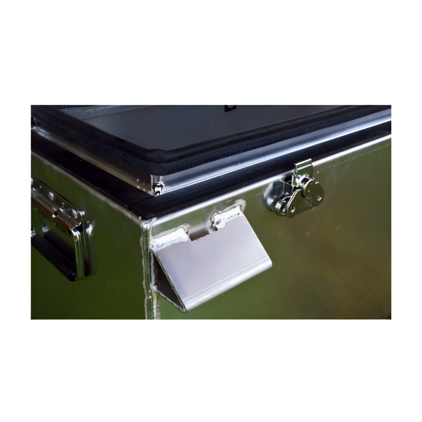 Salamander Aluminum Dry Box